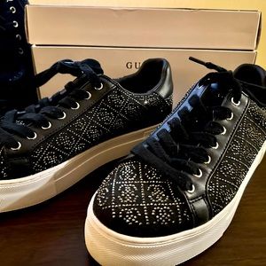 Guess Chunky Snakers